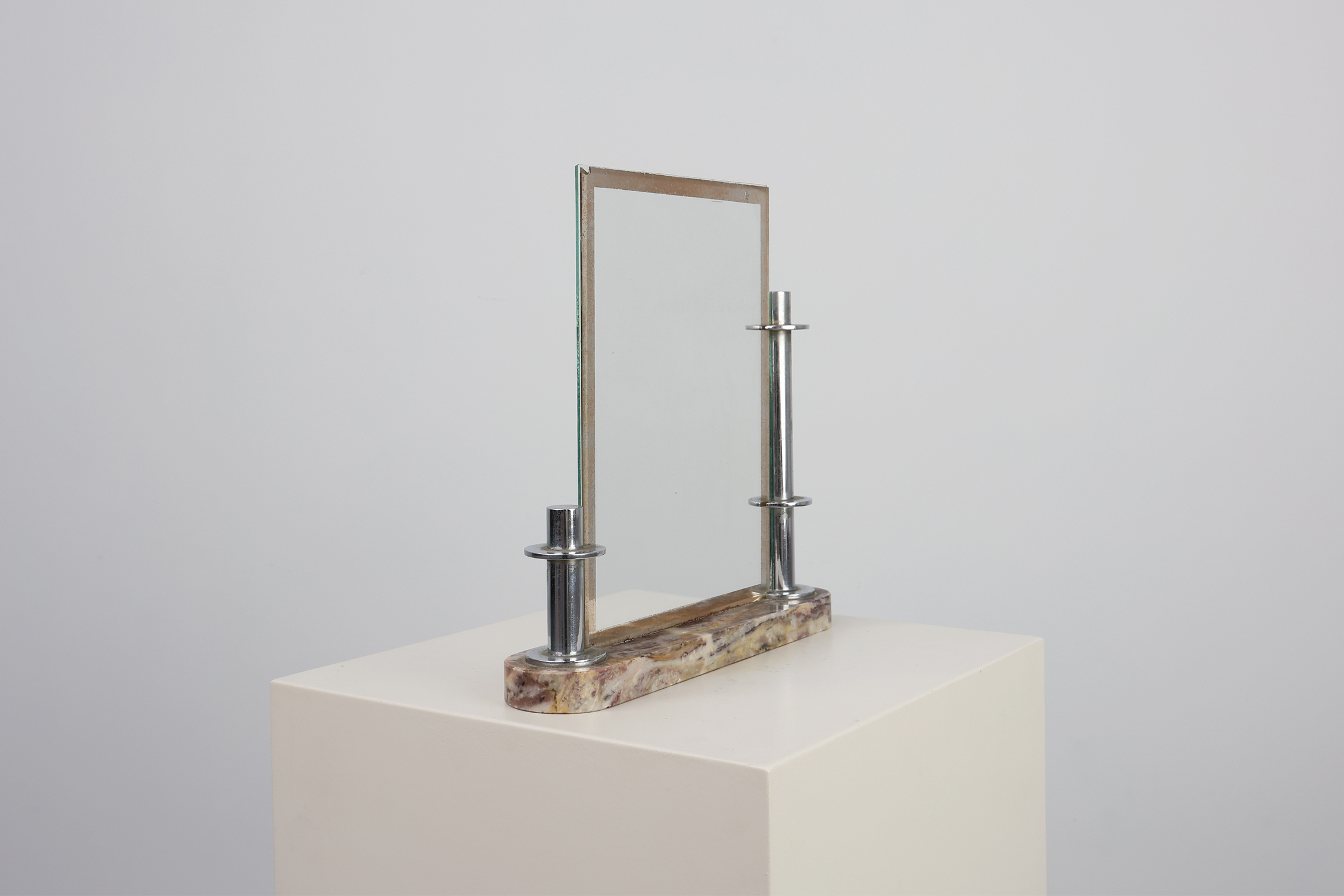 Art Deco picture frame with marble base, France 1920sthumbnail